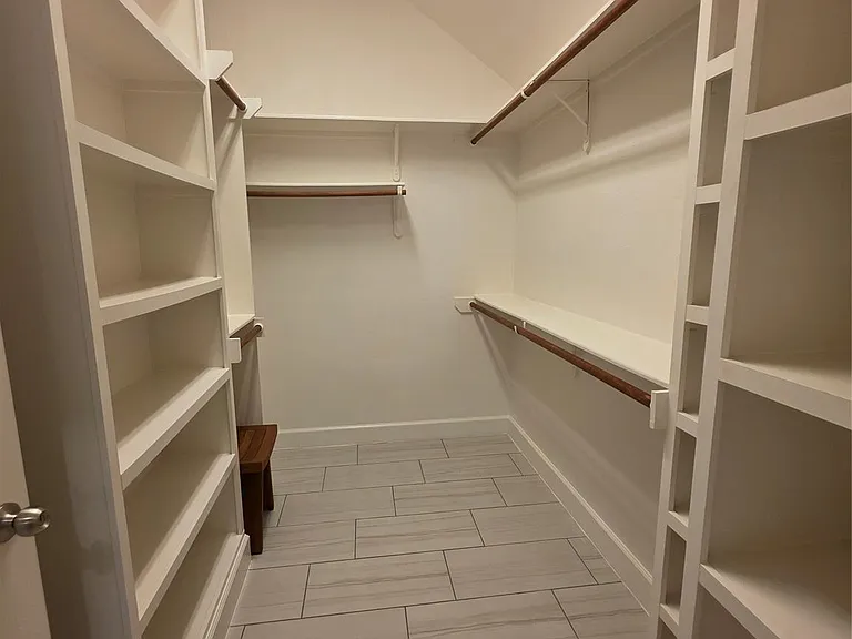 6146 Bradie Ct — Photo 12