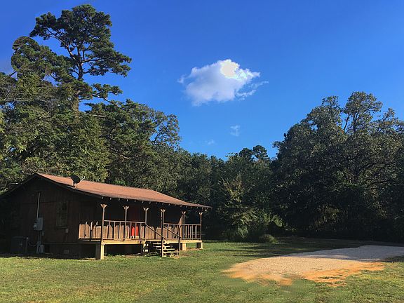 2nd image of 1153 County Road 703