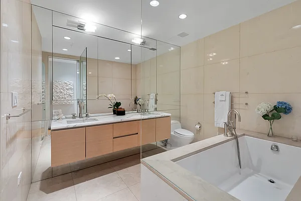 Rented by Compass | media 16