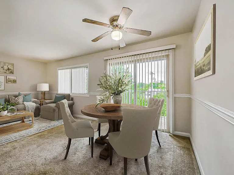 Laurel Park & Laurelton Court — Photo 16
