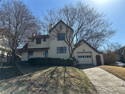 411 W 61st St, Kansas City, MO, 64113