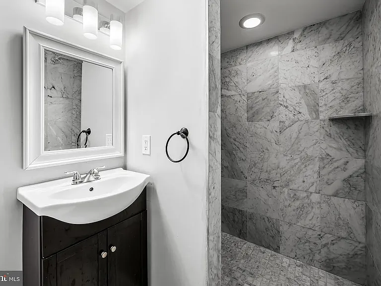 1011 Patapsco St — Photo 21