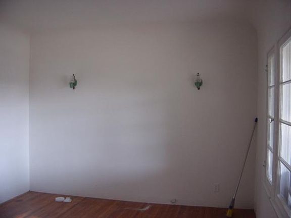 2nd image of 4120 La Salle Ave