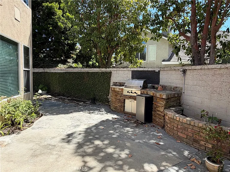 7056 Ashley Dr — Photo 22