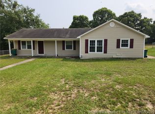 5691B Archer Rd, Hope Mills, NC 28348