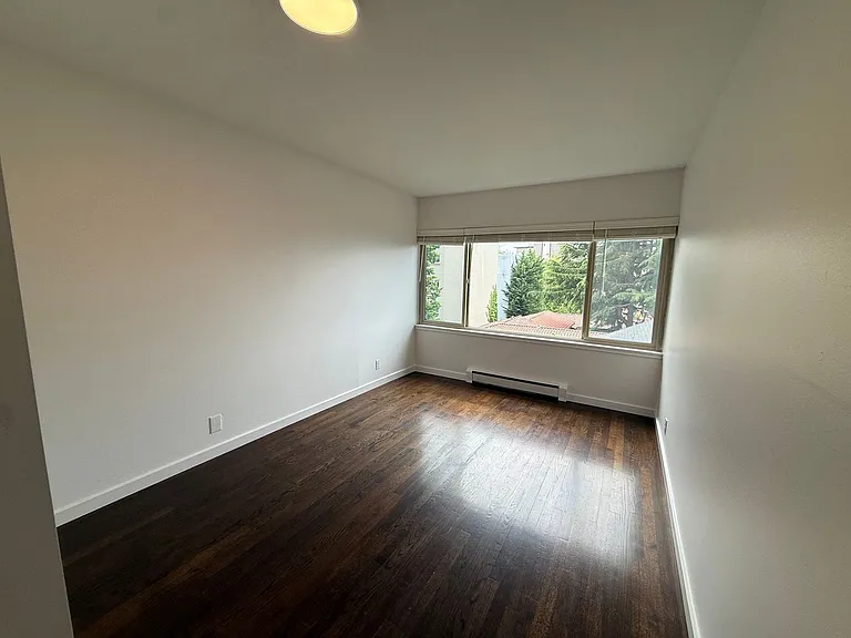 Century Terrace — Photo 41