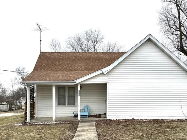 112 N Grant St, Green City, MO 63545