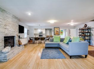 8734 Thunderbird Ln, Dallas, TX 75238