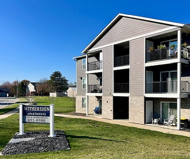 5605 N Withershin Point — Photo 2