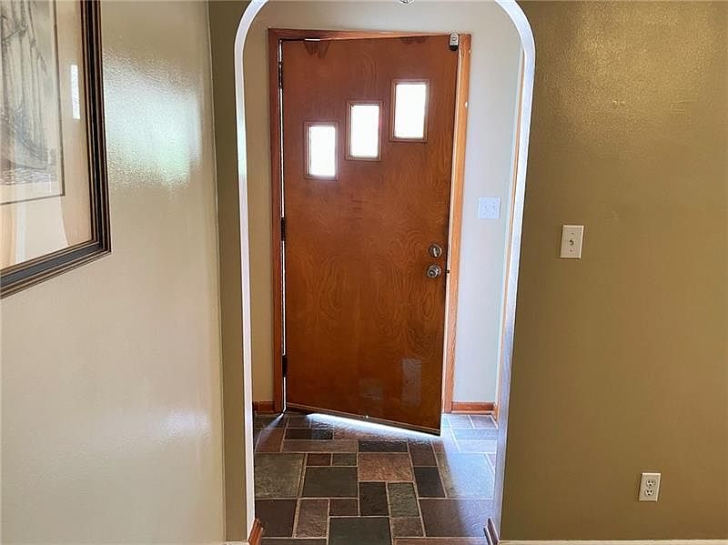 313 Sheppard Ave N, Charleroi, PA 15022 Zillow