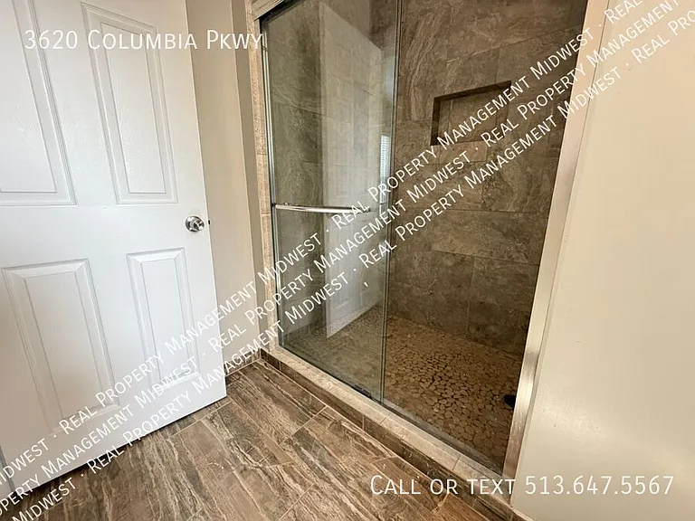 3620 Columbia Pkwy — Photo 9