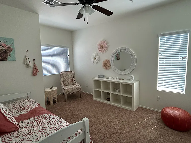 Desert View Villas Luxury Townhomes — Photo 11