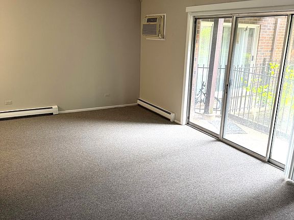 5th image of 1317 E Turtle Creek Cir APT B