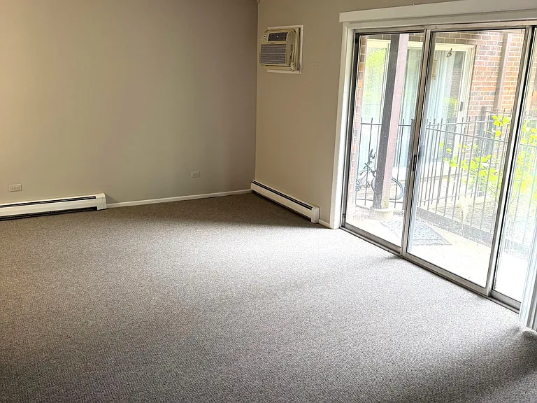 1321 E Turtle Creek Cir #B — Photo 8