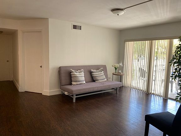 5th image of 10410 SW 157th Ct APT 205