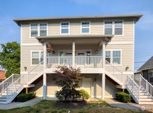 3317 Rucker Ave UNIT D, Everett, WA 98201