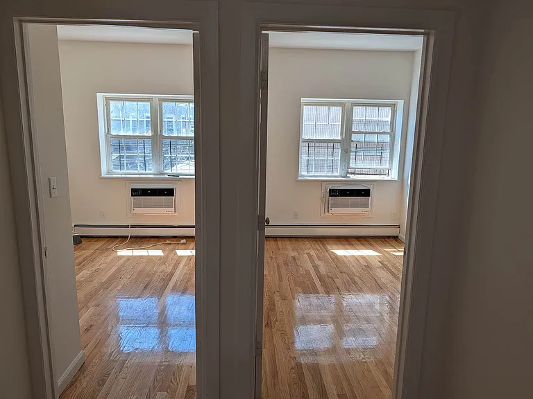 312 E 29th St #2 — Photo 7