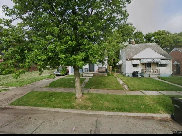 7335 Heyden St, Detroit, MI 48228