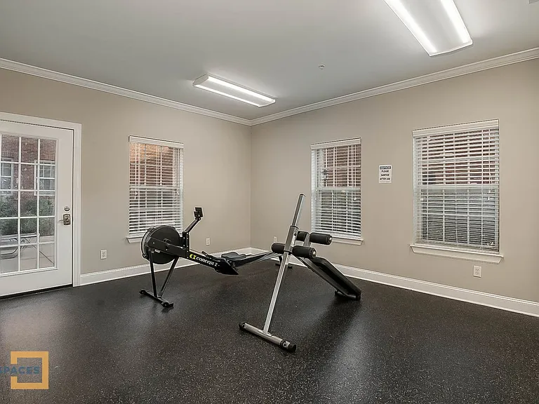 3218 Veterans Memorial Pkwy #3X3 — Photo 28