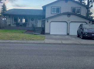 1526 NW Outrigger Loop, Oak Harbor, WA 98277