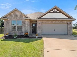 6028 Twenty One Oaks Dr, Pensacola, FL 32526