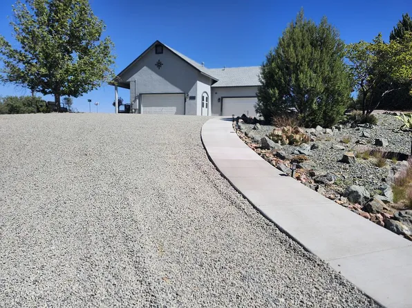 14324 E Meadow Rd, Dewey, AZ 86327