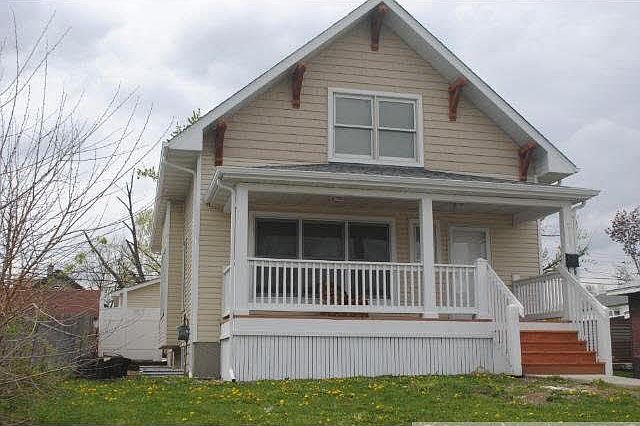 1st image of 2711 N Newton Avenue N