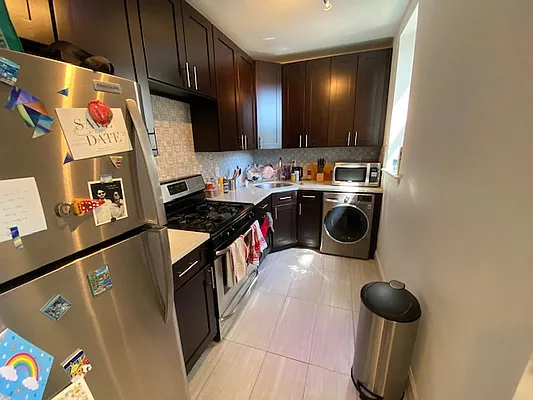 Rented by Mdays Realty | media 35