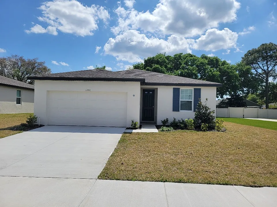 1281 Oak Valley Dr
