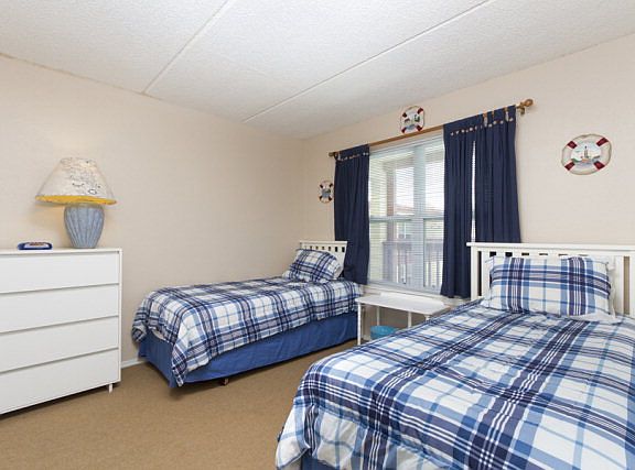 2nd image of 108 E Morningside Dr #310