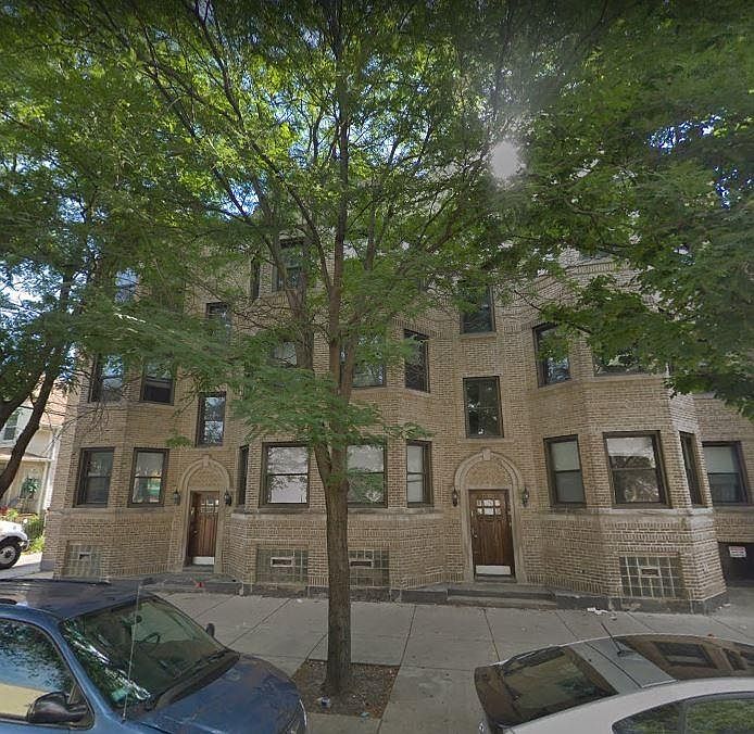 1st image of 4807 N St Louis Ave APT 2