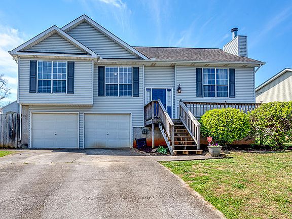 2nd image of 1453 Carrie Belle Dr