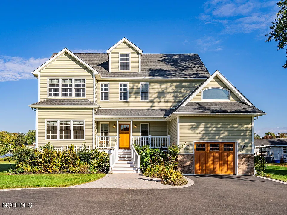 105 Horseneck Point Rd