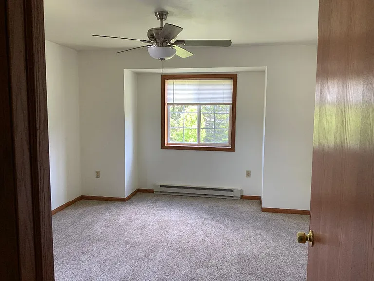 264 Minz Park Cir #4 — Photo 9