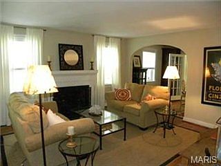 3rd image of 28 Burroughs Ln