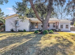 1227 Oakcrest Dr, Charleston, SC 29412