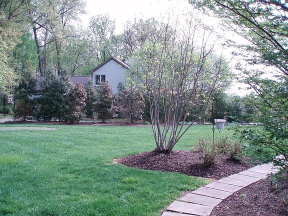 Side Yard &  Putting Green