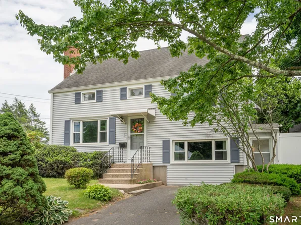 1 Corban Avenue, Plainville, CT 06062