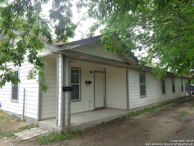 1st image of 1302 S Mesquite APT 1
