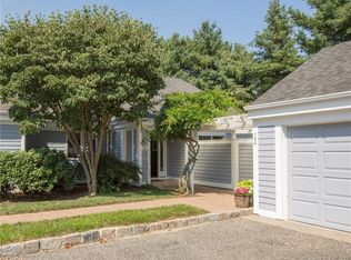 146 Lansdowne UNIT 146, Westport, CT 06880