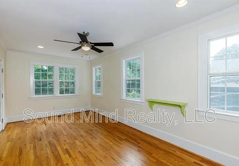 1514 Fairview Rd — Photo 19
