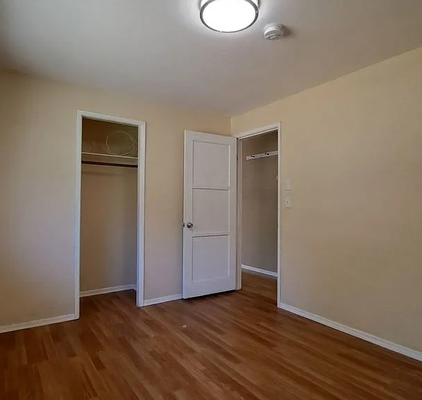 3259 Wright Ave — Photo 14