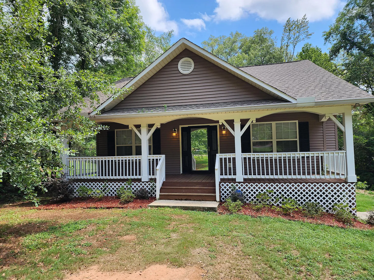 112 Maplewood Avenue Southwest - 1 — Photo 1