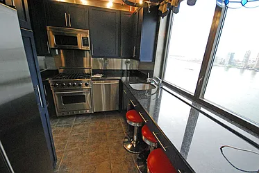 Rented by Yoram Adin, LREB