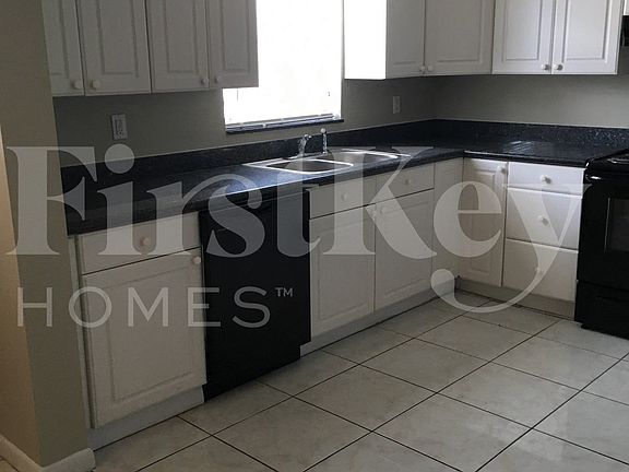 4th image of 6650 Allen St