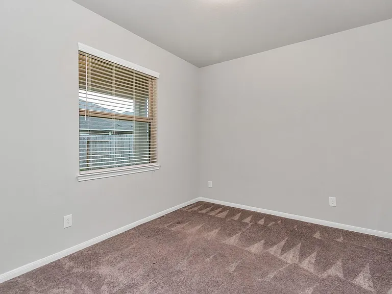 4406 Low Meadow Ln — Photo 28