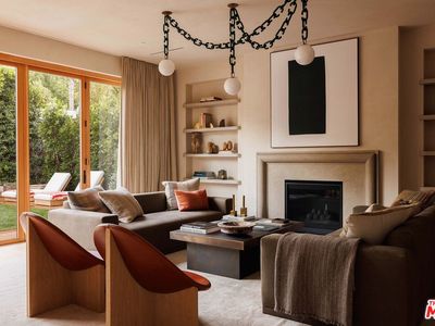 12128 Viewcrest Rd, Studio City, CA, 91604