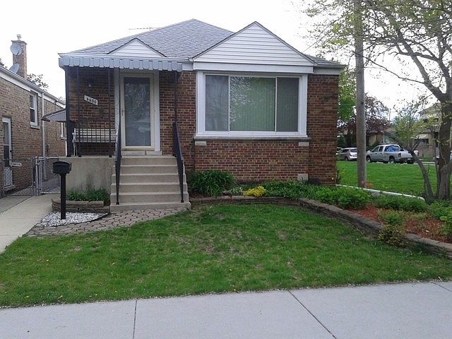 1st image of 6600 W Wellington Ave