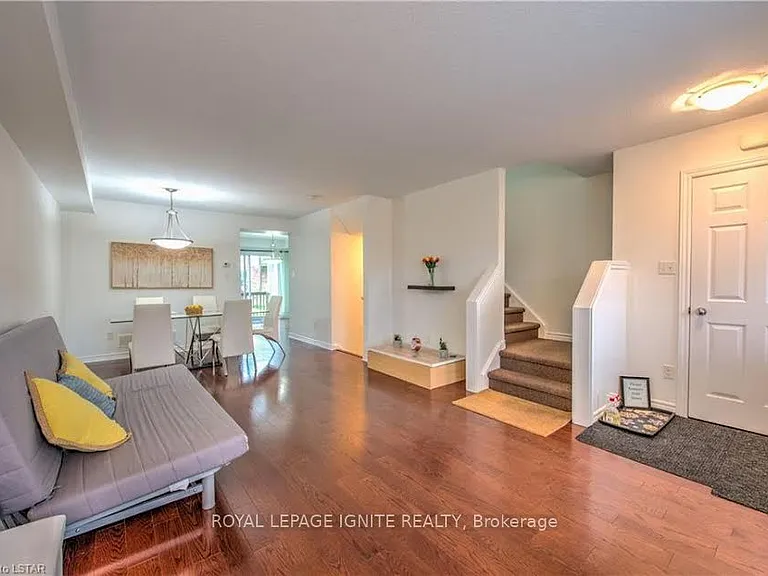 3320 Meadowgate Blvd #240 — Photo 7