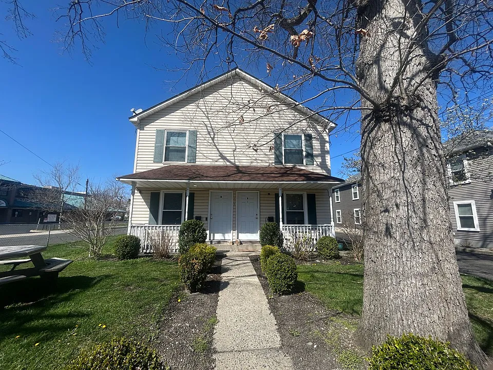 519 Asbury Ave